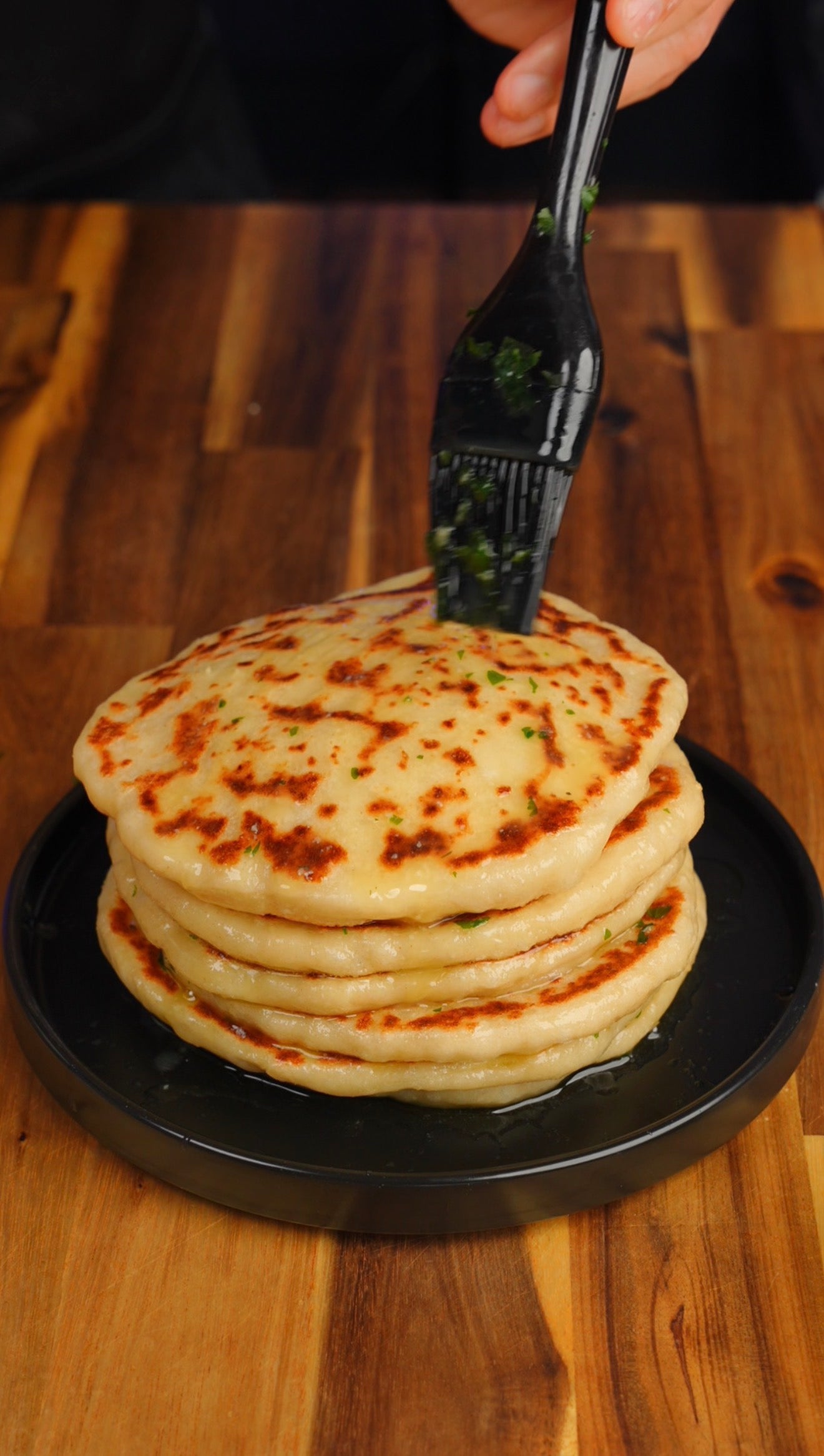 Cheesy Garlic butter Naan